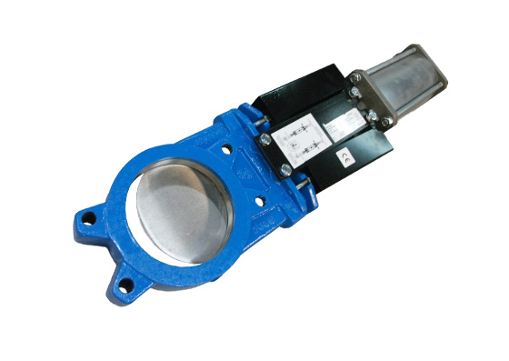 Válvula de guillotina